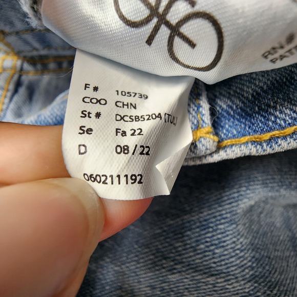 Gloria Vanderbilt X Christian Siriano Jeans Womens 31/12 Tulsa Blue Distress NEW - Picture 13 of 16